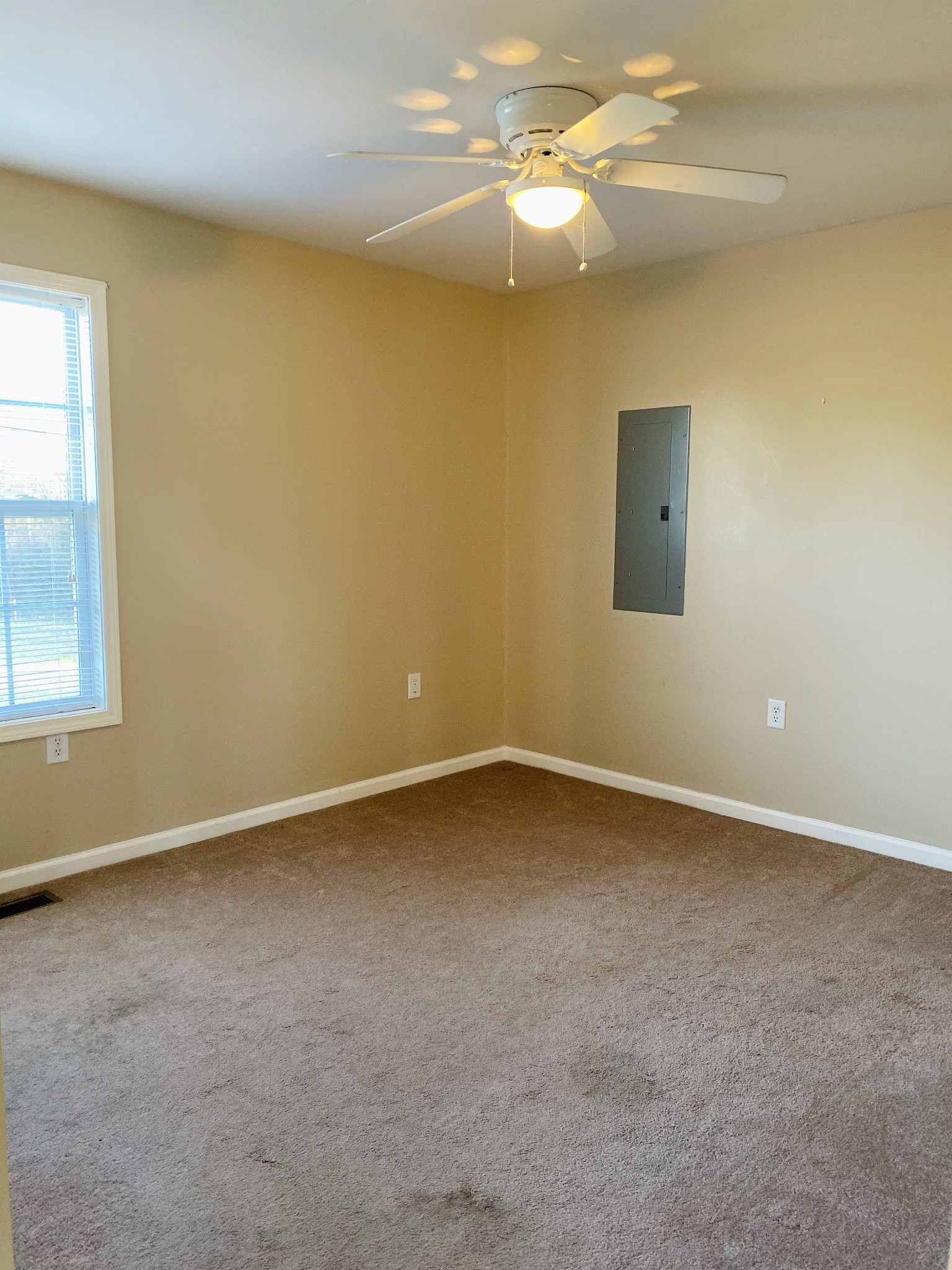 788 Foster Road Smithville, TN 37166 - Photo 8 of 13 Gallery Image 8