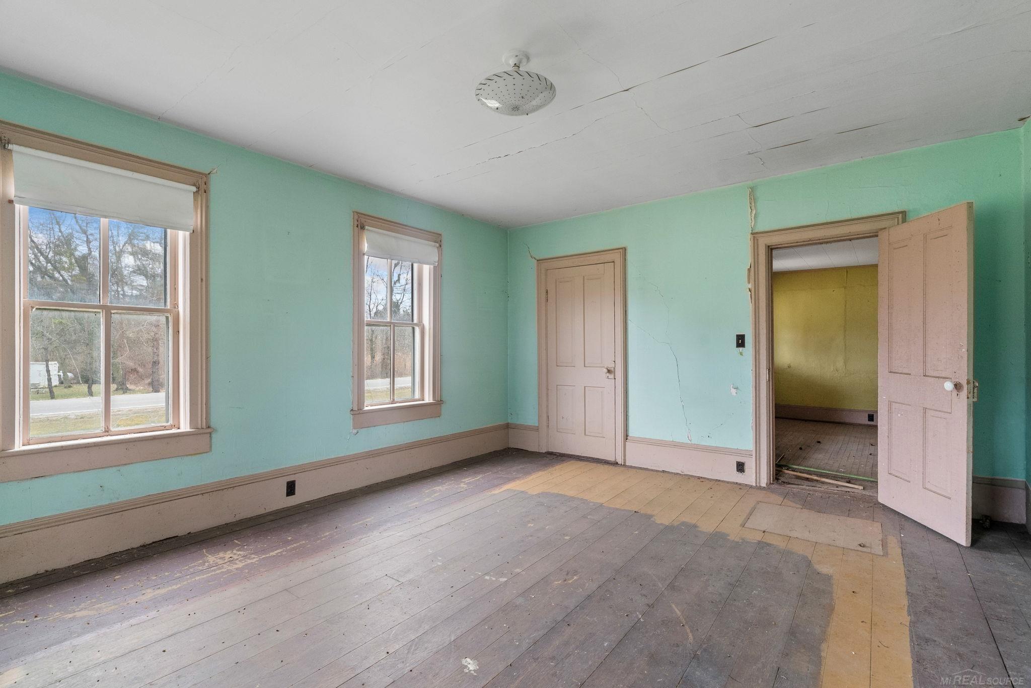 7075 Galbraith Line Road Lexington, MI 48450 - Photo 20 of 37 50135611-59c2b152-7c6e-4583-a092-6db19fd60113.JPG