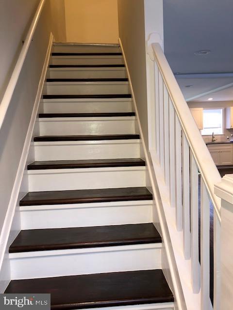4025 Hilton Road Baltimore, MD 21215 - Photo 4 of 12 Gallery Image 4