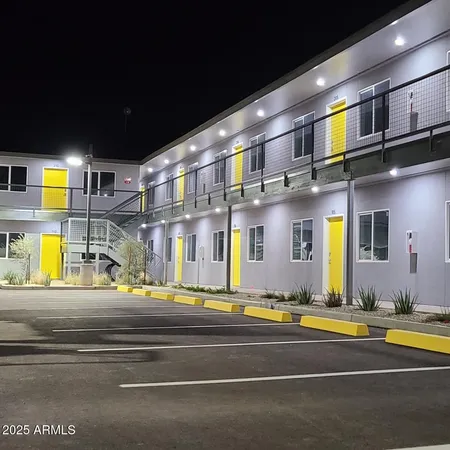 $1,650 | 23 East Illini Street, Unit 212, Phoenix, AZ 85040