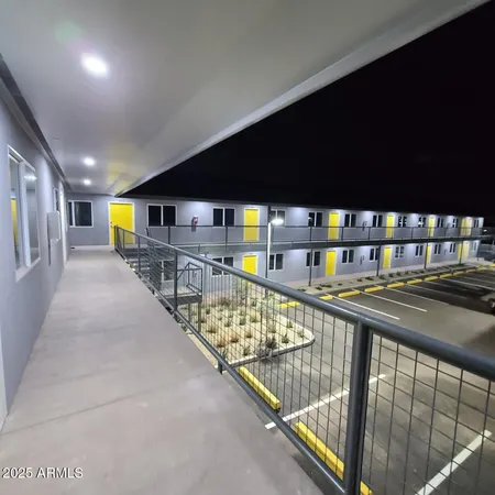 $1,650 | 23 East Illini Street, Unit 212, Phoenix, AZ 85040