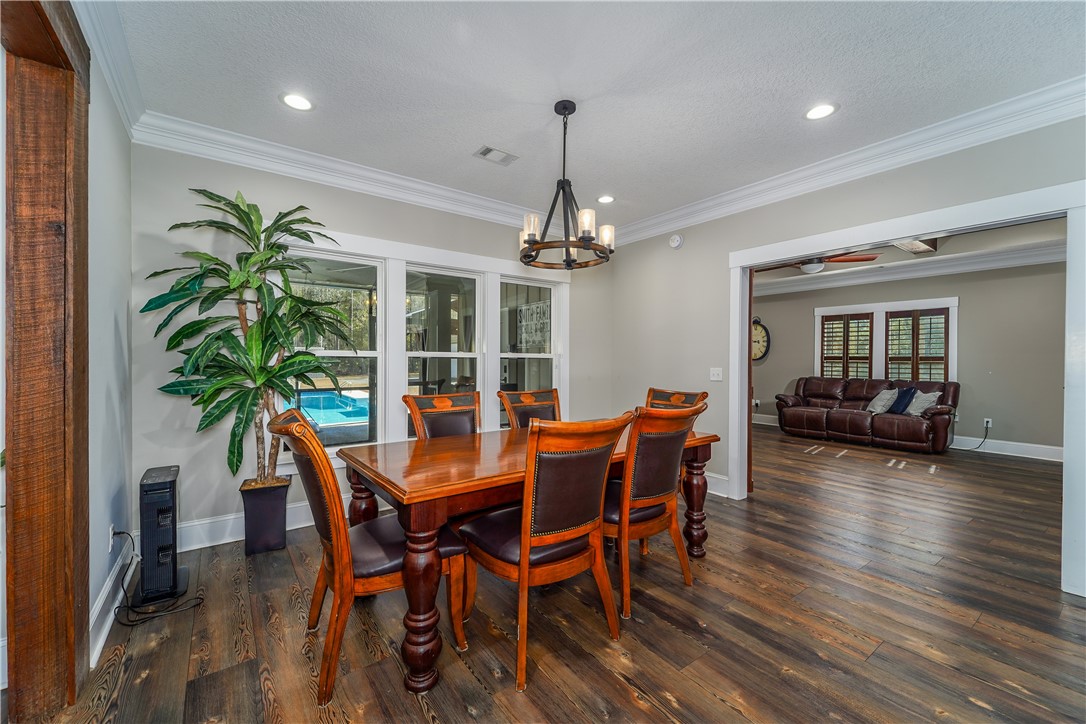 5608 Meadow Wood Road Blackshear, GA 31516 - Photo 11 of 45