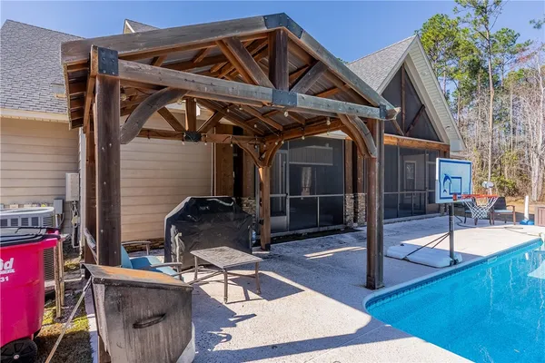 $729,000 | 5608 Meadow Wood Road, Blackshear, GA 31516