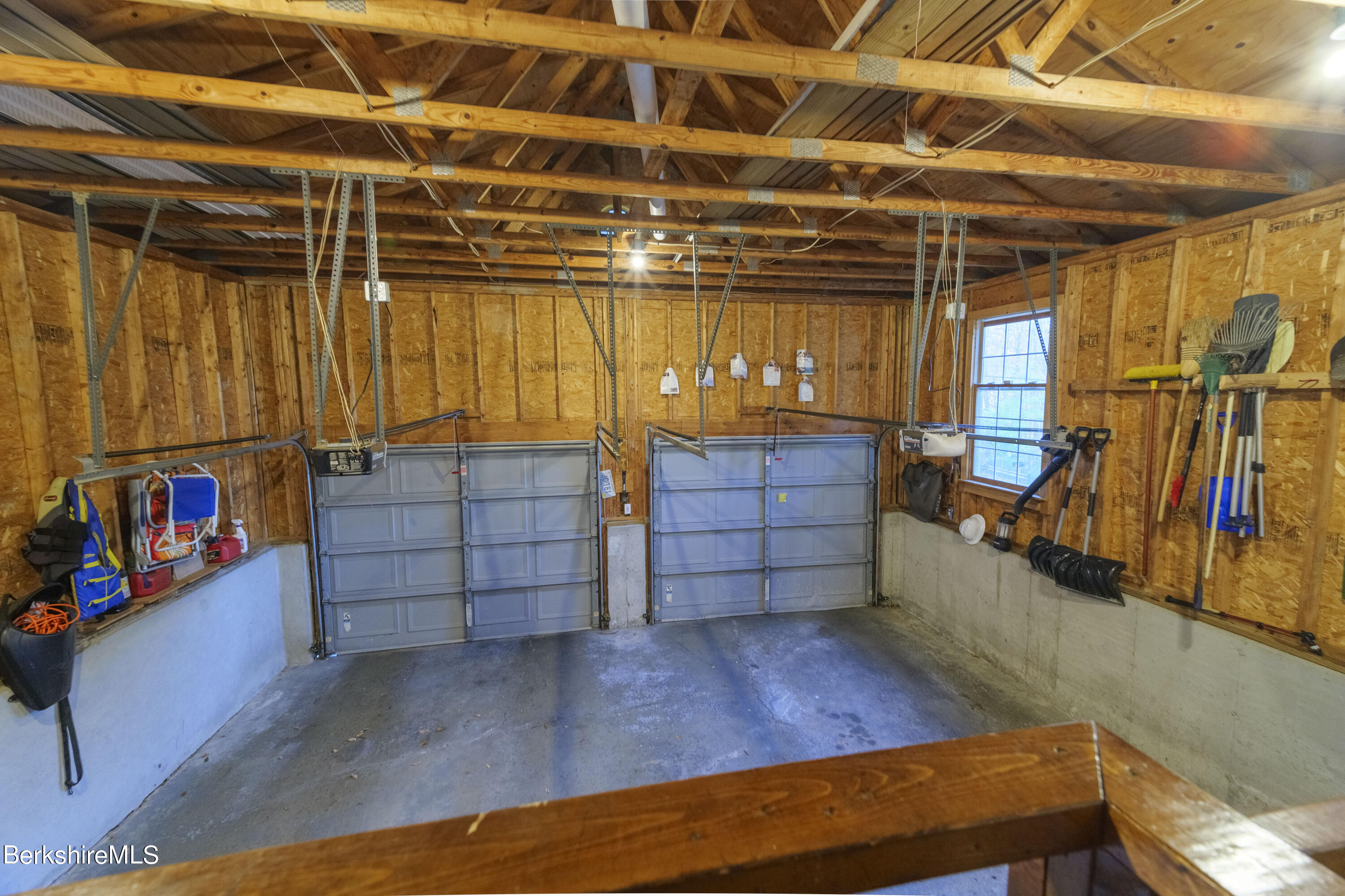 442 Notch Road North Adams, MA 01247 - Photo 22 of 27 Garage