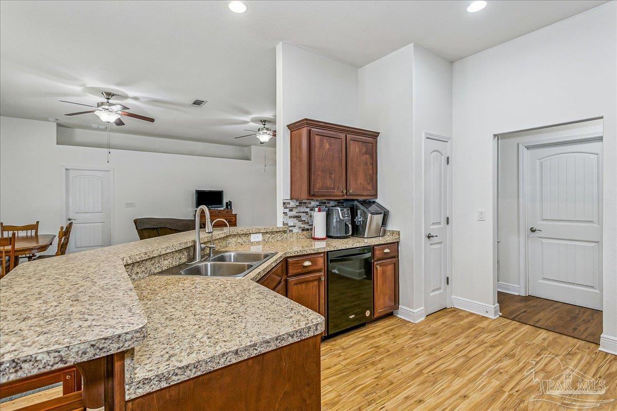 897 Jacobs Way Cantonment, FL 32533 - Photo 28 of 38