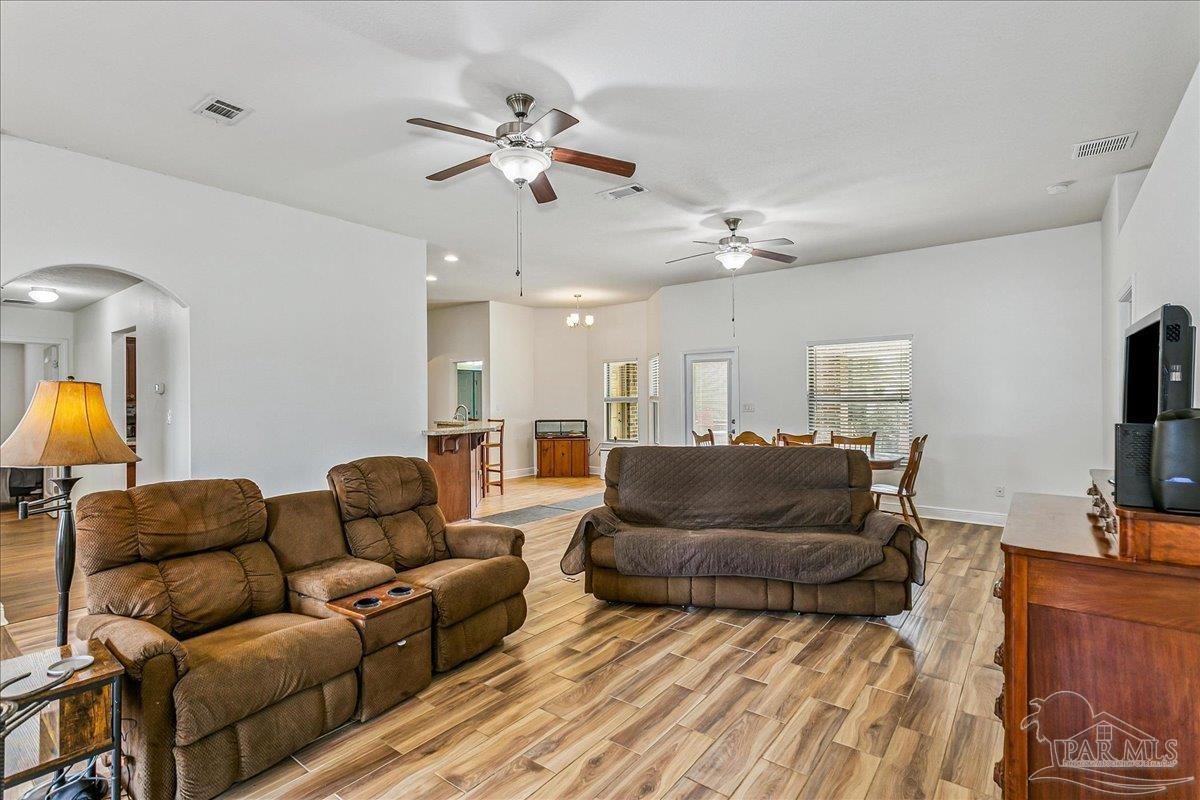 897 Jacobs Way Cantonment, FL 32533 - Photo 29 of 38