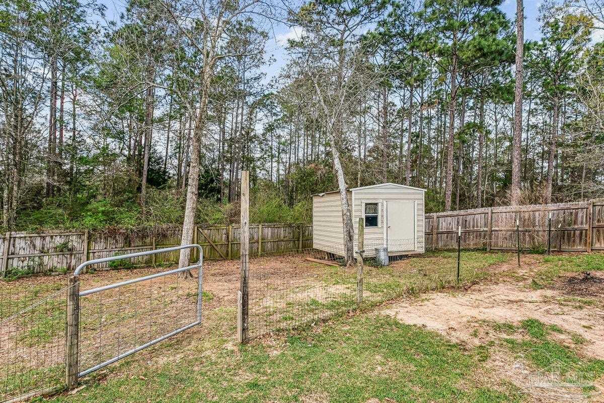 897 Jacobs Way Cantonment, FL 32533 - Photo 31 of 38