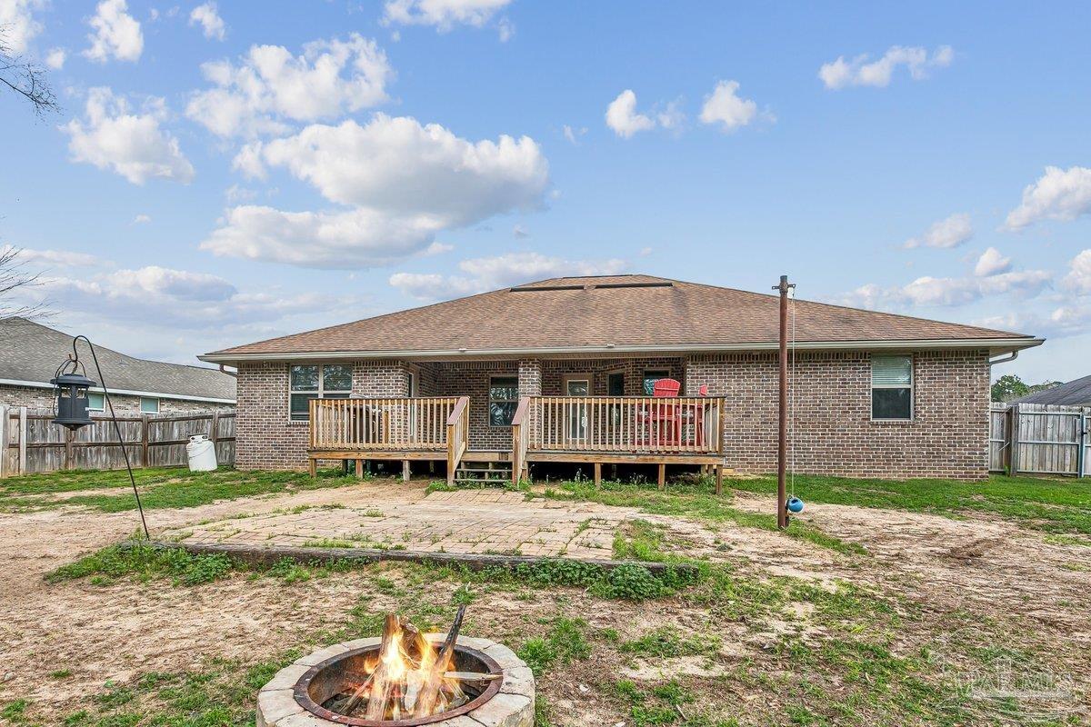 897 Jacobs Way Cantonment, FL 32533 - Photo 32 of 38