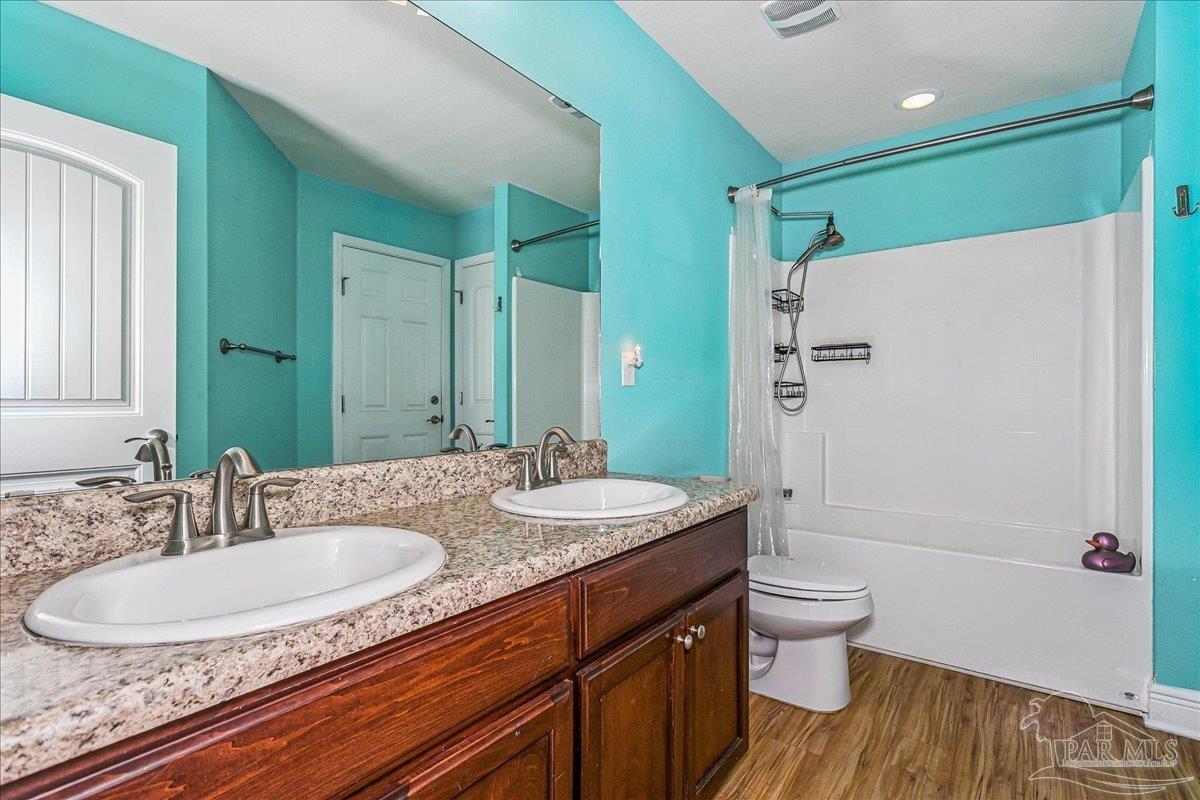 897 Jacobs Way Cantonment, FL 32533 - Photo 8 of 38