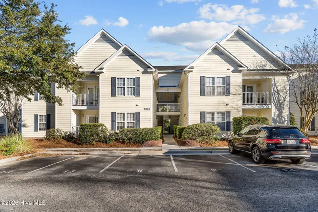 $255,000 | 5004 Hunters Trail, Unit 4, Wilmington, NC 28405