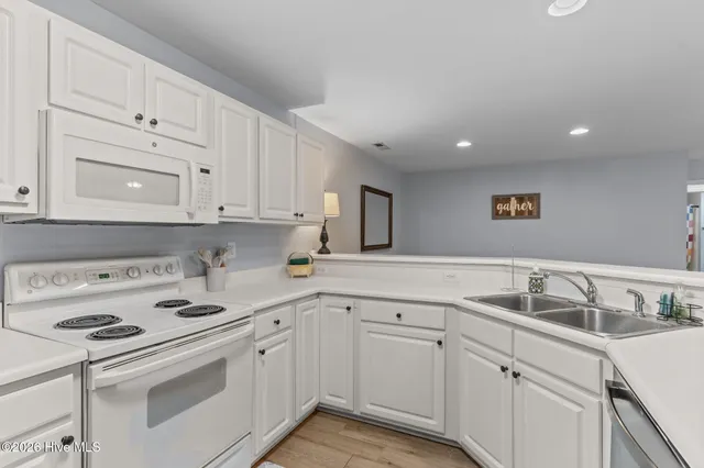 $255,000 | 5004 Hunters Trail, Unit 4, Wilmington, NC 28405