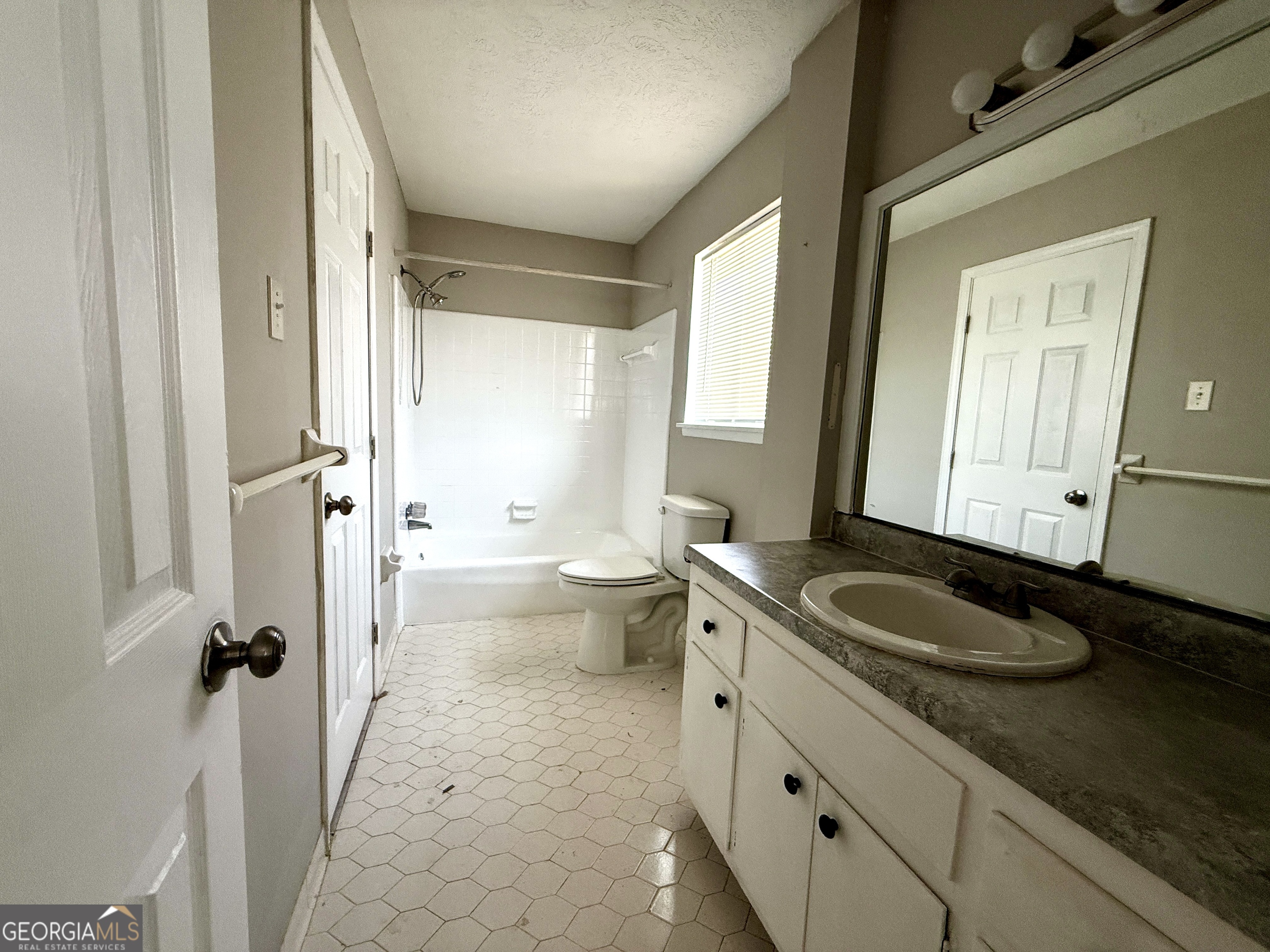 6168 Deans Way Morrow, GA 30260 - Photo 13 of 22