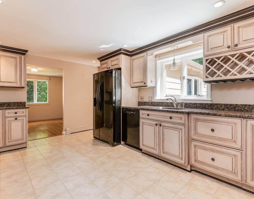 147 Newtown Road Acton, MA 01720 - Photo 13 of 42 Gallery Image 13