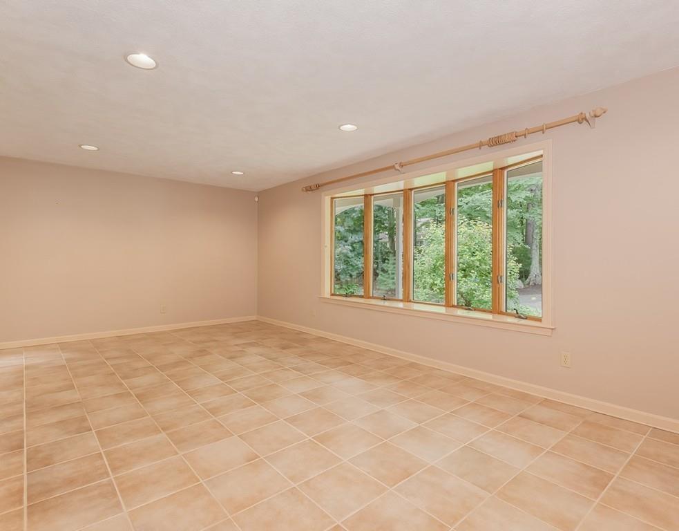 147 Newtown Road Acton, MA 01720 - Photo 23 of 42 Gallery Image 23