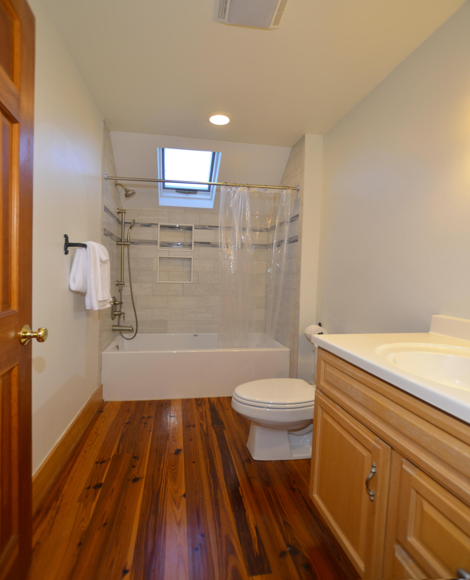 9715 2 Pines Road McClellanville, SC 29458 - Photo 36 of 55 Bathroom3