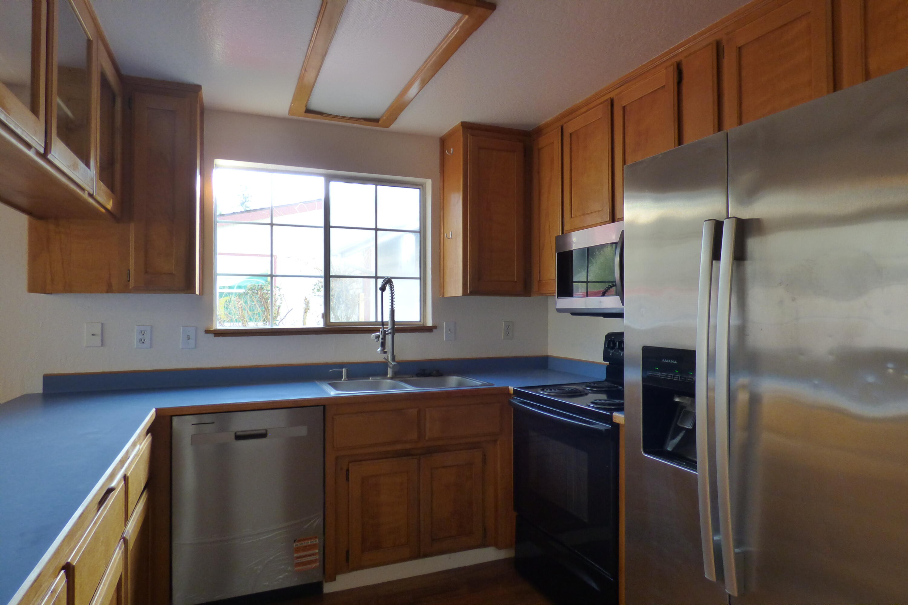 210 West Main Street Rogue River, OR 97537 - Photo 22 of 38