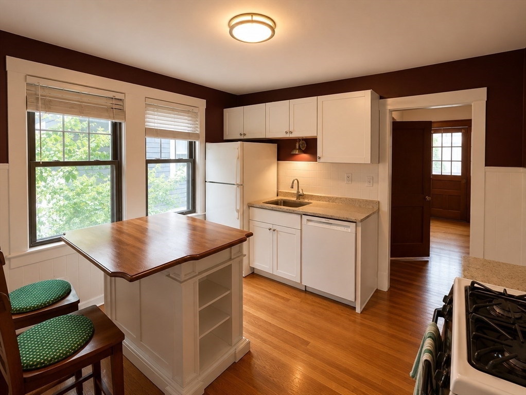 39 South Street, Unit 2 Boston, MA 02130 - Photo 5 of 18