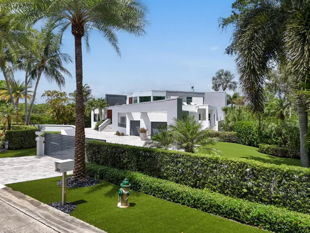 $3,350,000 | 10561 Southeast Le Parc, Jupiter, FL 33469