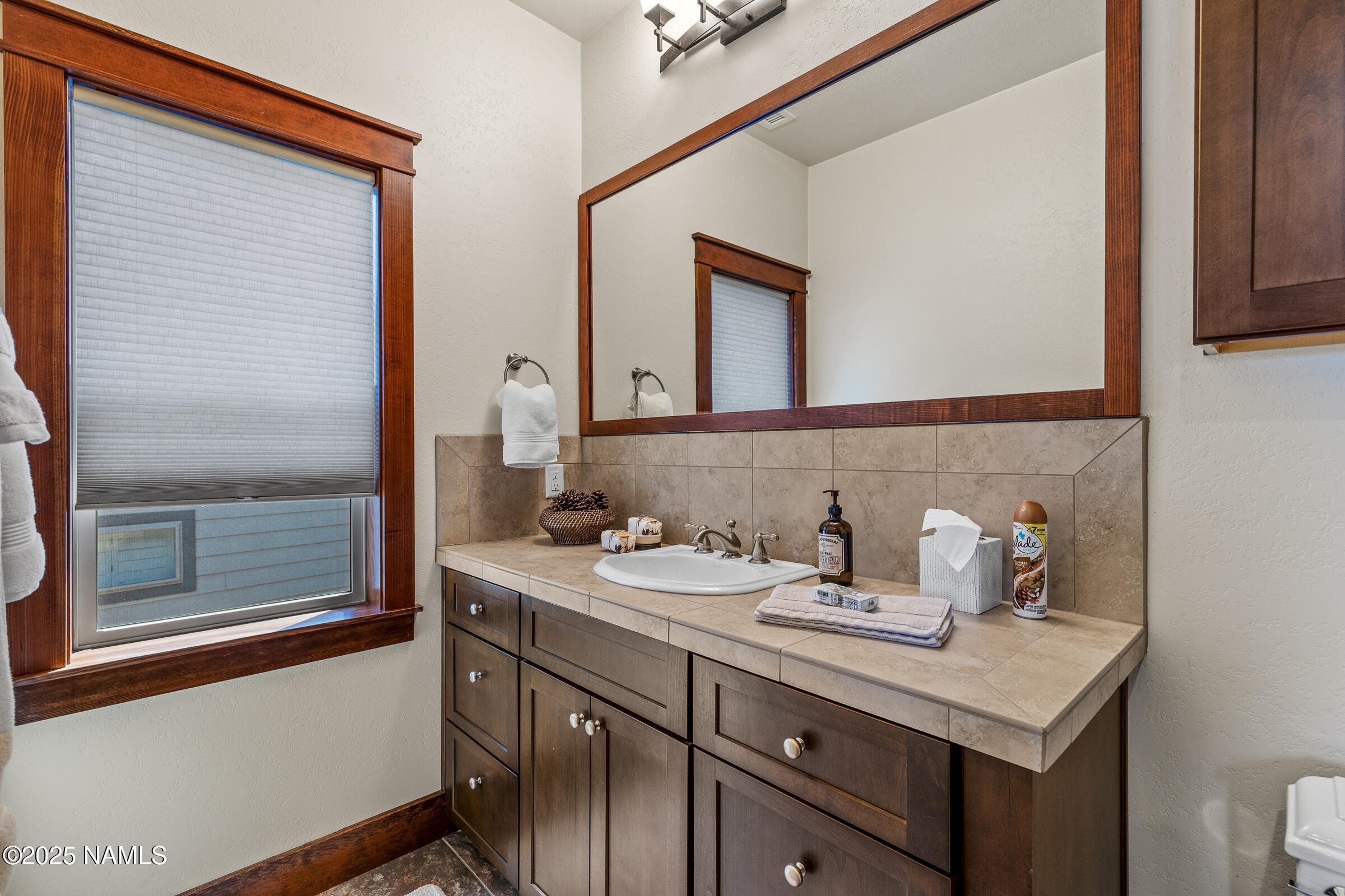 3 East Quartz Road Flagstaff, AZ 86005 - Photo 27 of 40 Bathroom 3