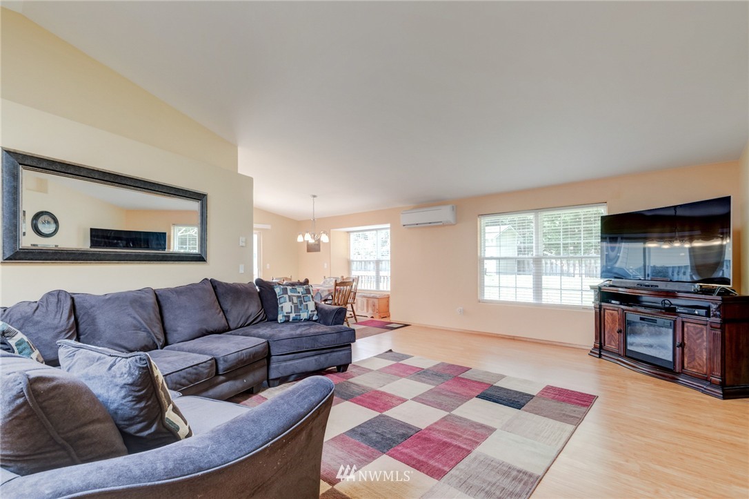 387 Cain Lake Road Sedro-Woolley, WA 98284 - Photo 4 of 24 Gallery Image 4