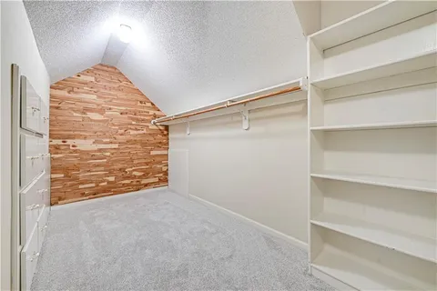 $650,000 | 11903 Noland Street, Overland Park, KS 66213