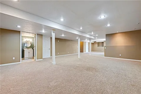 $650,000 | 11903 Noland Street, Overland Park, KS 66213