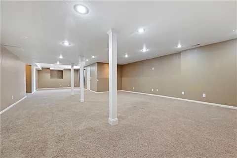 $650,000 | 11903 Noland Street, Overland Park, KS 66213