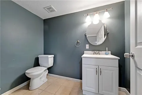 $650,000 | 11903 Noland Street, Overland Park, KS 66213