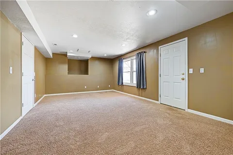 $650,000 | 11903 Noland Street, Overland Park, KS 66213