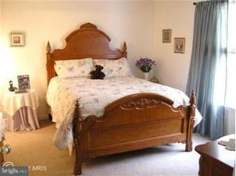 576 Kennington Road, Unit 576 Reisterstown, MD 21136 - Photo 8 of 18 Large Master Bedroom w/Attached Bath w/Dual Entry