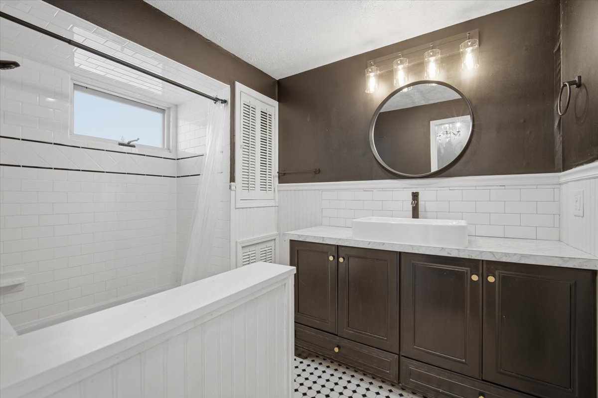605 Church Street Normal, IL 61761 - Photo 14 of 28 Gallery Image 14