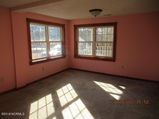 150 Foy Lockamy Road Jacksonville, NC 28540 - Photo 9 of 17 IMG_7159