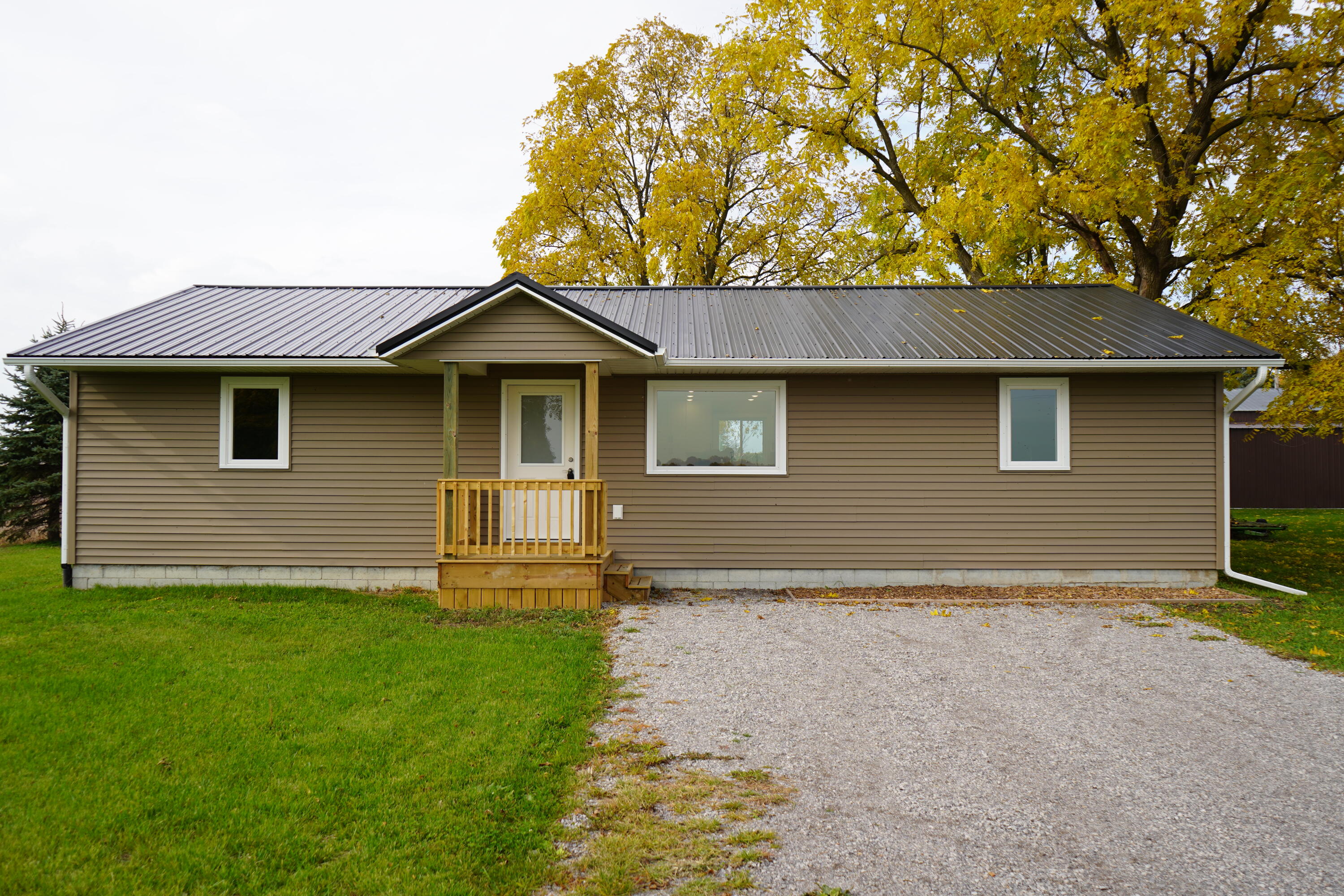 6152 South State Road Ashley, MI 48806 - Photo 1 of 14 DSC02727