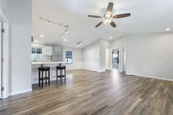 $139,000 | 450 East Bradley Avenue, Unit SPC 69, El Cajon, CA 92021
