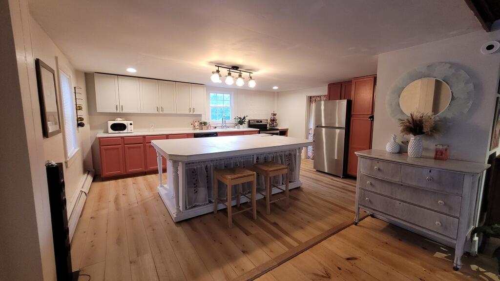 541 Cape Road Standish, ME 04084 - Photo 9 of 34 09-Photo 9