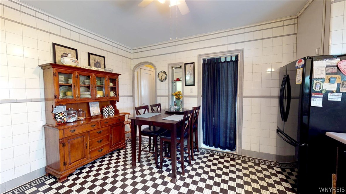 321 Lowell Road Tonawanda Town, NY 14217 - Photo 14 of 47