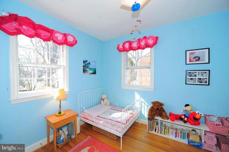10428 Inwood Avenue Silver Spring, MD 20902 - Photo 12 of 27 Bedroom #2