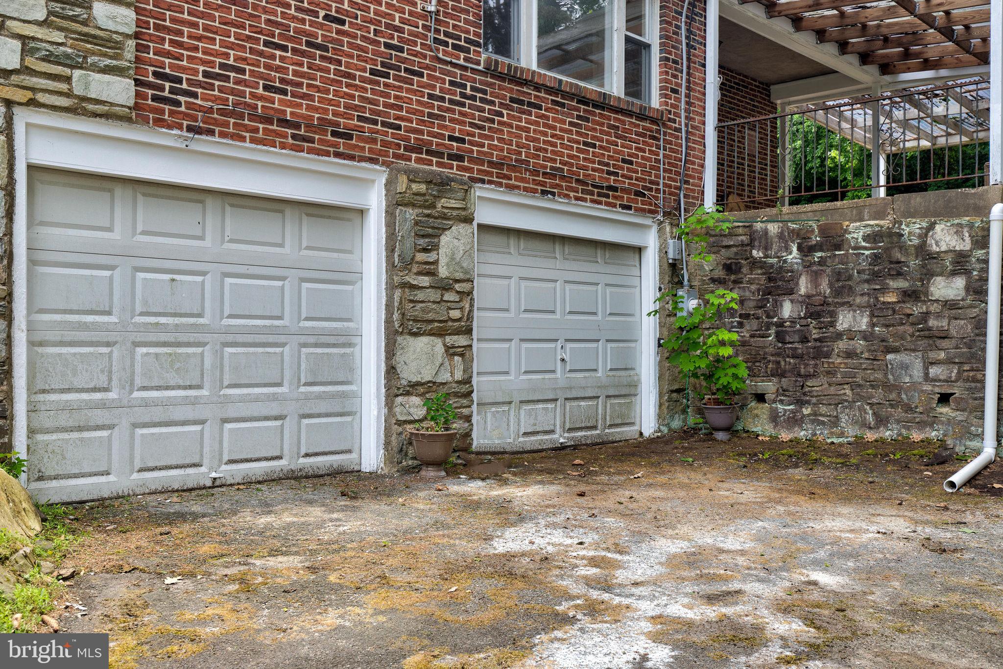 50 Parkview Road Cheltenham, PA 19012 - Photo 23 of 30 2 car garage