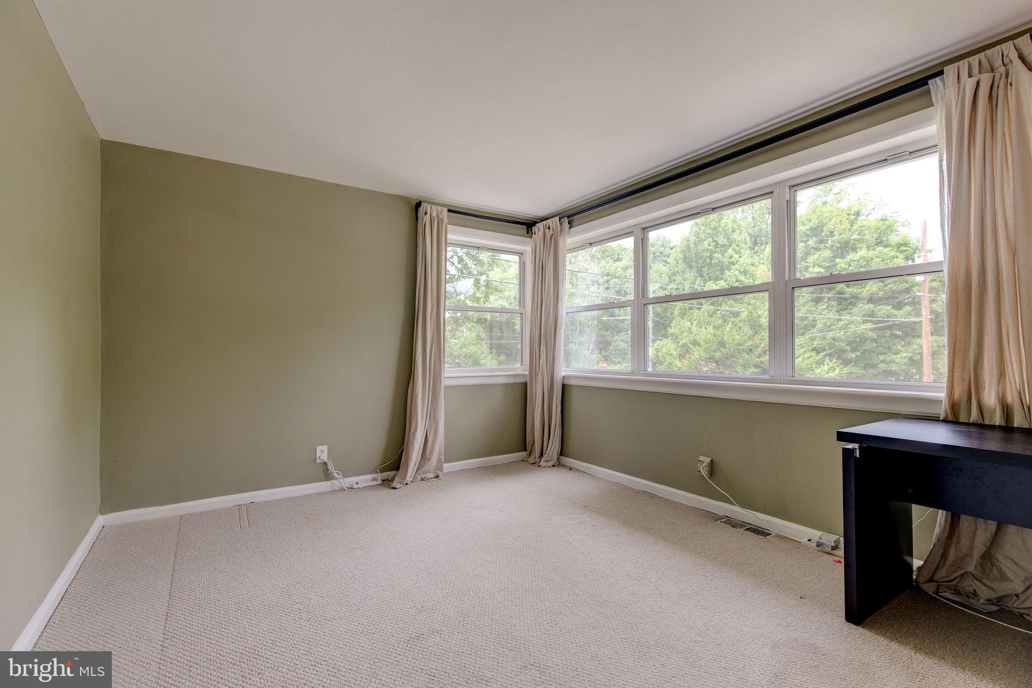 50 Parkview Road Cheltenham, PA 19012 - Photo 6 of 30 Office/Bonus room