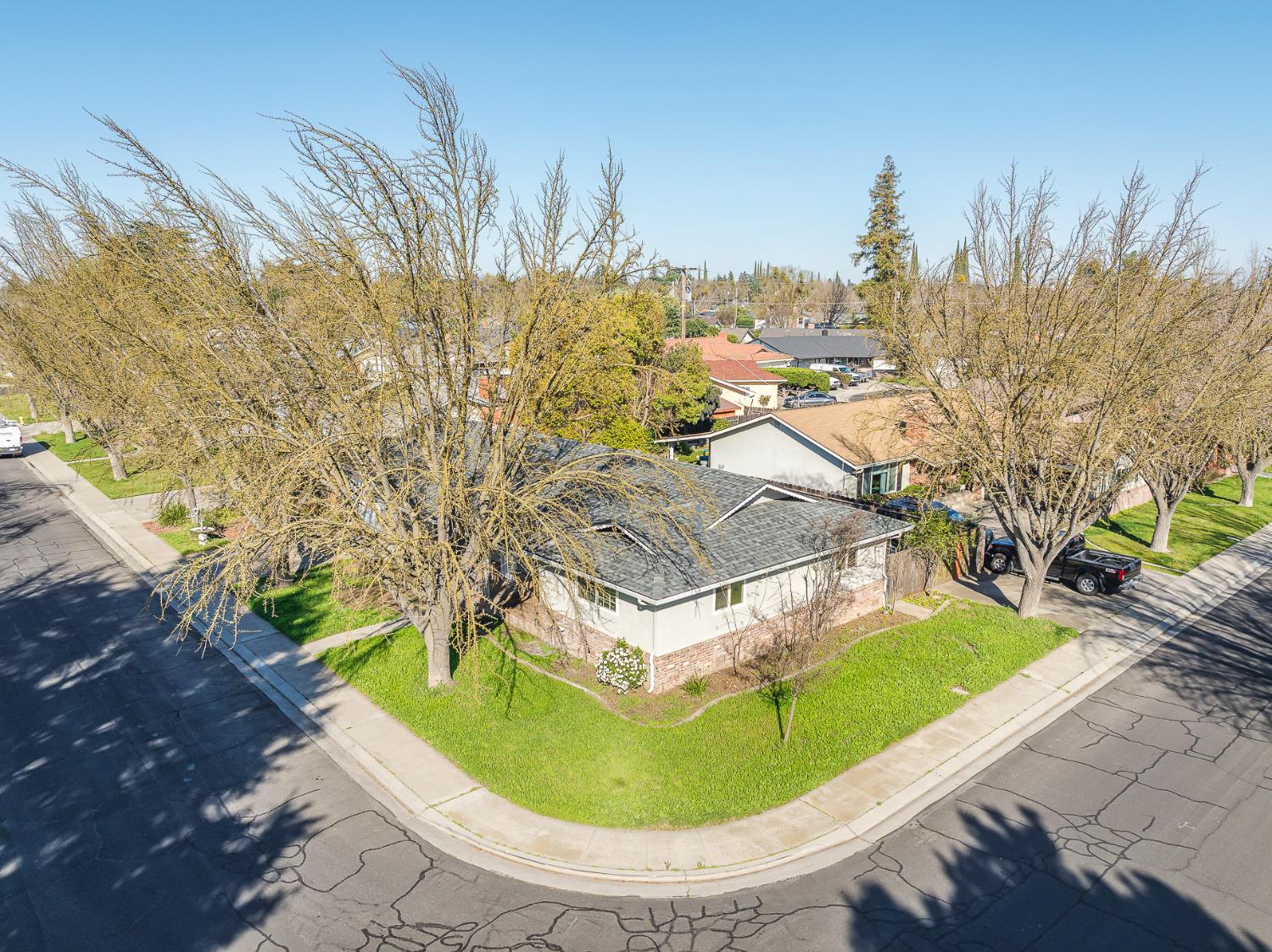 1713 Wolverine Way Modesto, CA 95355 - Photo 23 of 28 Gallery Image 23