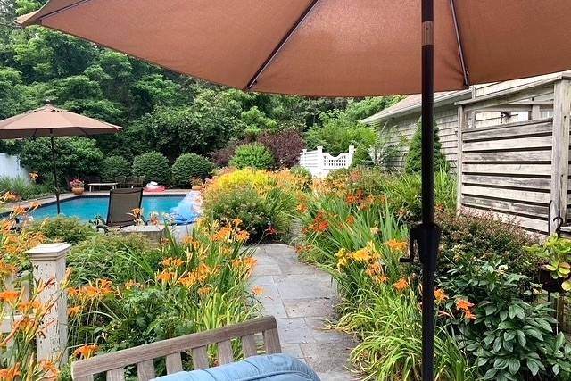 4476 Noyack Road Sag Harbor, NY 11963 - Photo 20 of 21