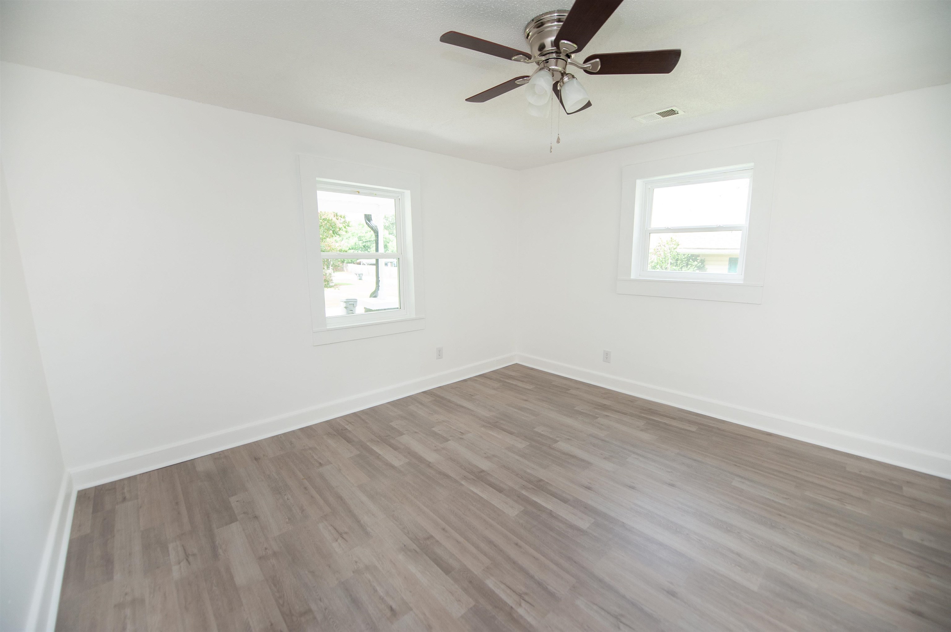 41 Gosnell Avenue Inman, SC 29349 - Photo 7 of 24