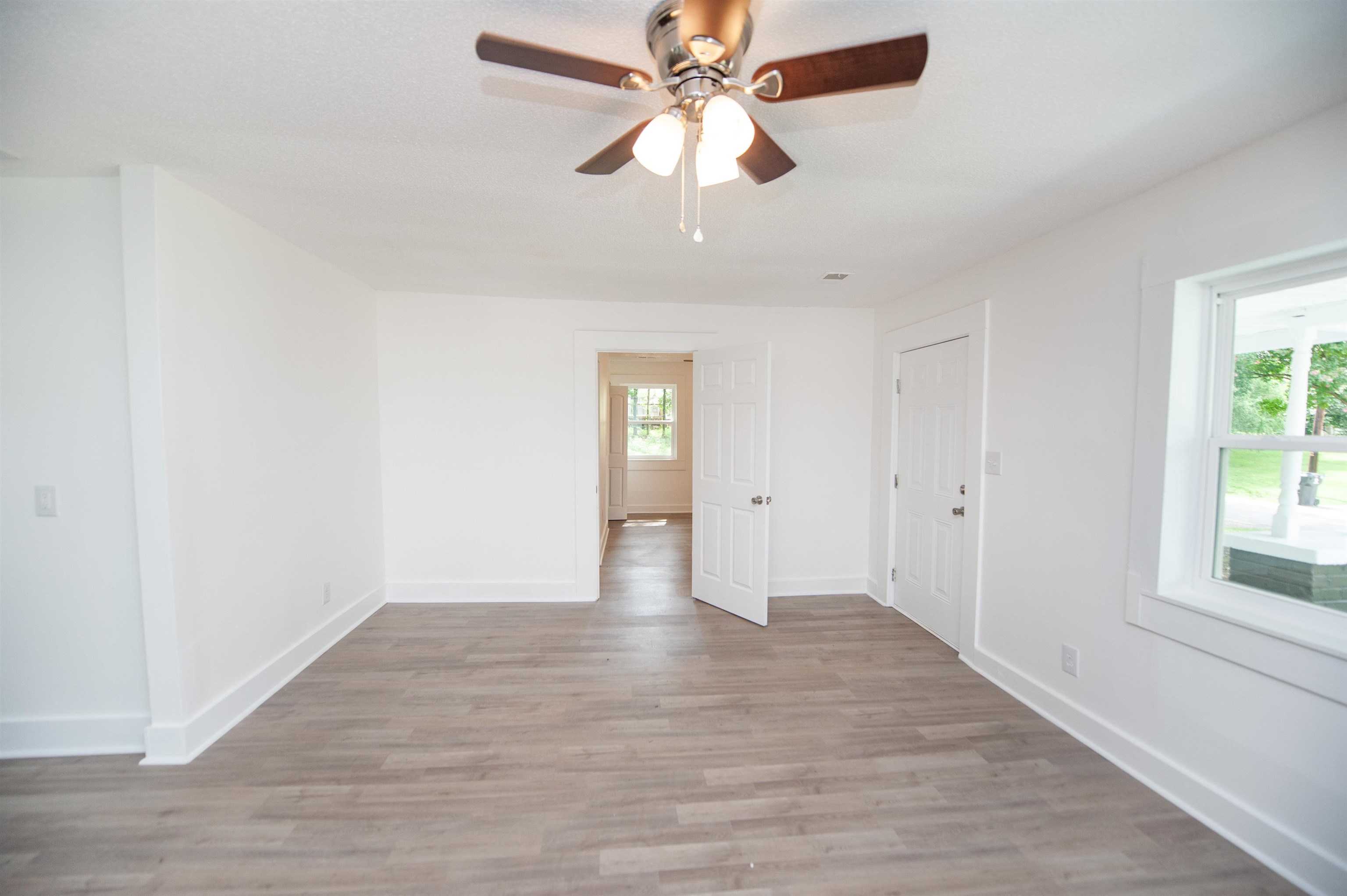 41 Gosnell Avenue Inman, SC 29349 - Photo 9 of 24