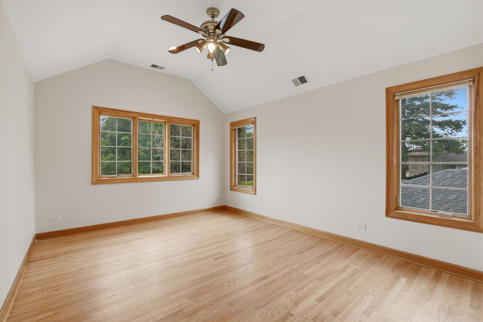 1825 South Fairview Avenue Park Ridge, IL 60068 - Photo 25 of 40