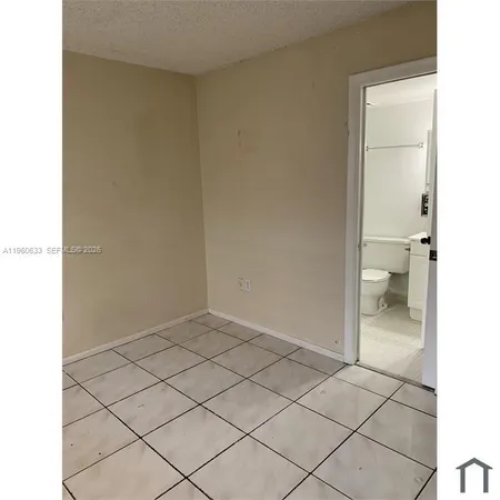$1,750 | 19791 Southwest 114th Avenue, Unit 331, Miami, FL 33157