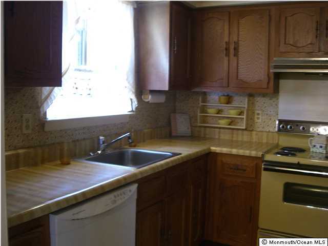 152B Sunset Road, Unit A Whiting, NJ 08759 - Photo 10 of 14 Additional Photo