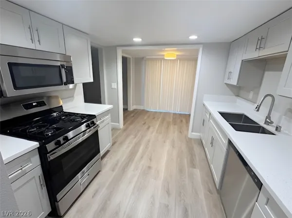 $287,900 | 3181 Arville Street, Las Vegas, NV 89102