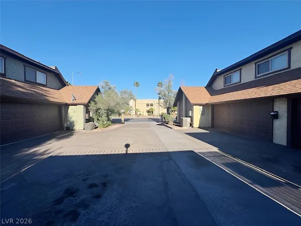 $287,900 | 3181 Arville Street, Las Vegas, NV 89102