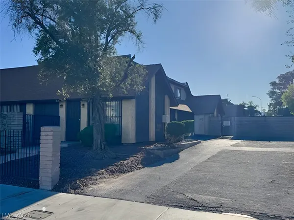 $287,900 | 3181 Arville Street, Las Vegas, NV 89102