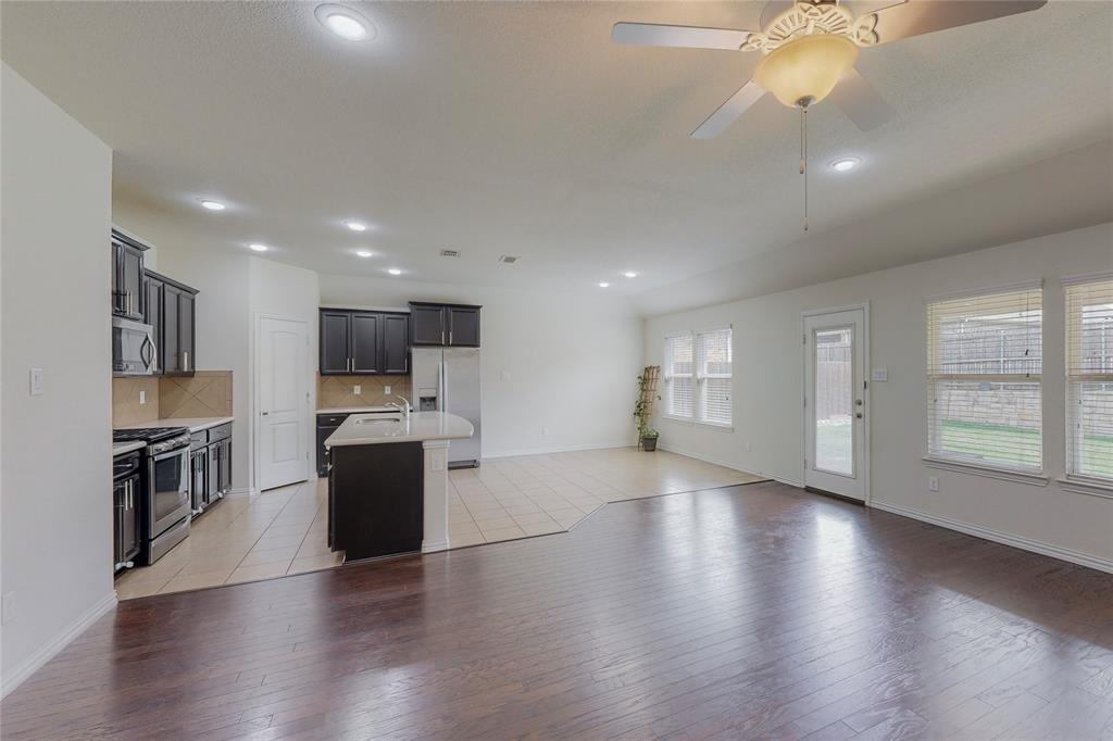 8100 Horseman Road Fort Worth, TX 76131 - Photo 11 of 35